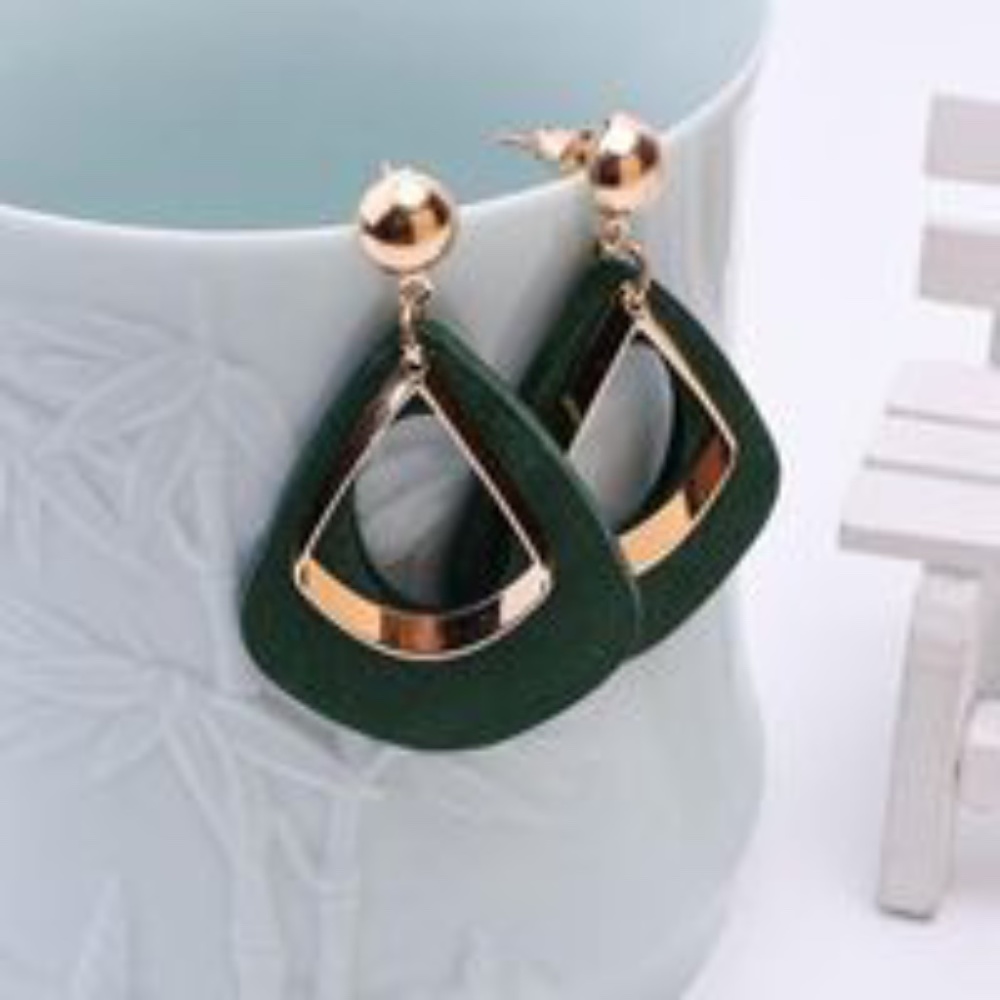 NEW! Hunter Green Wood Earrings!